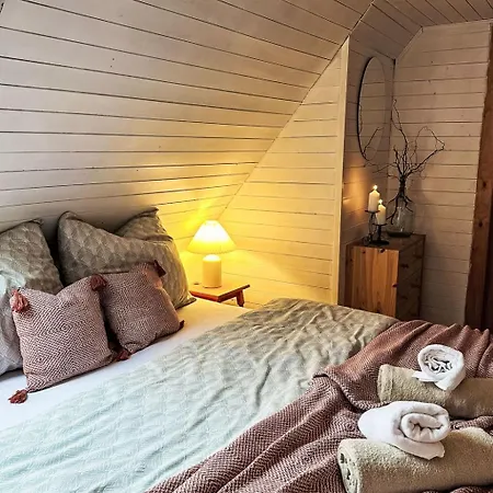 By Interhome شاليه Studenec